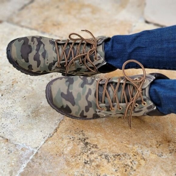 Women's Camouflage Combat Lace-up Ankle Boots Low Heel - Picture 5 of 5
